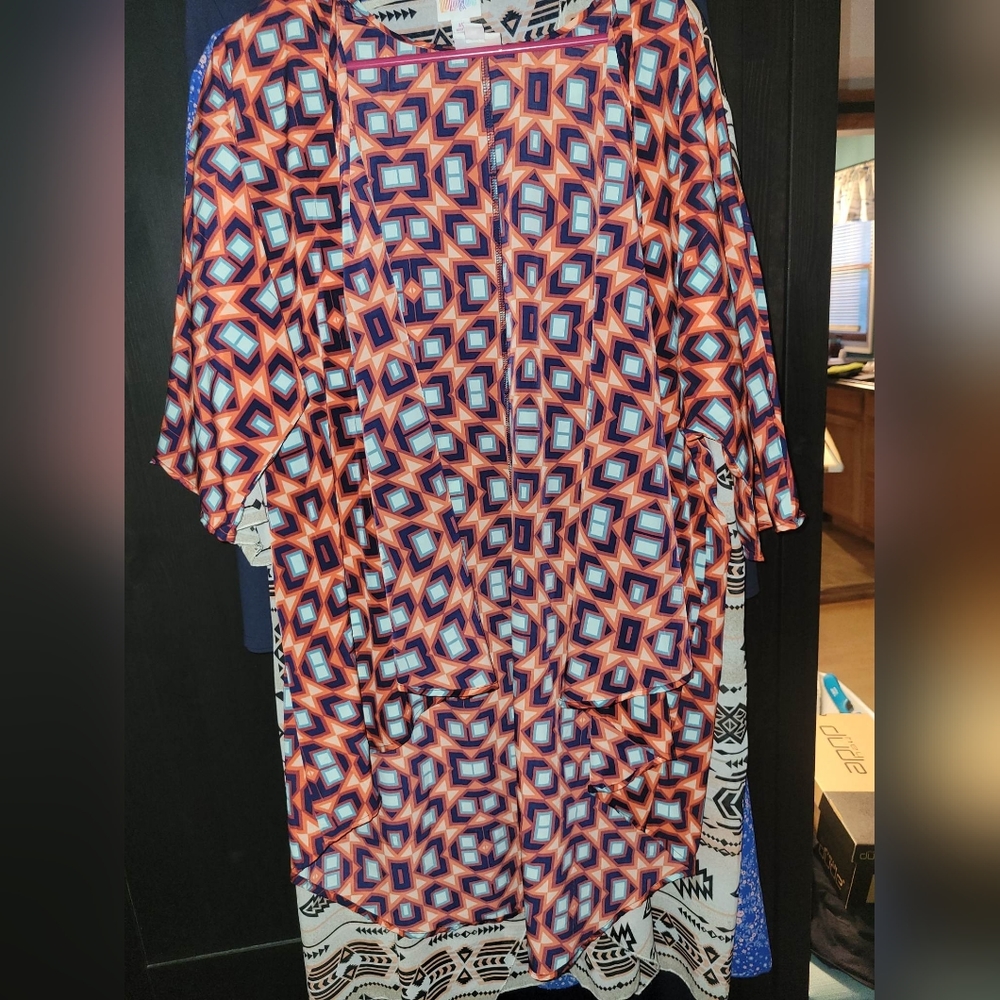 Lularoe Lindsay Kimono